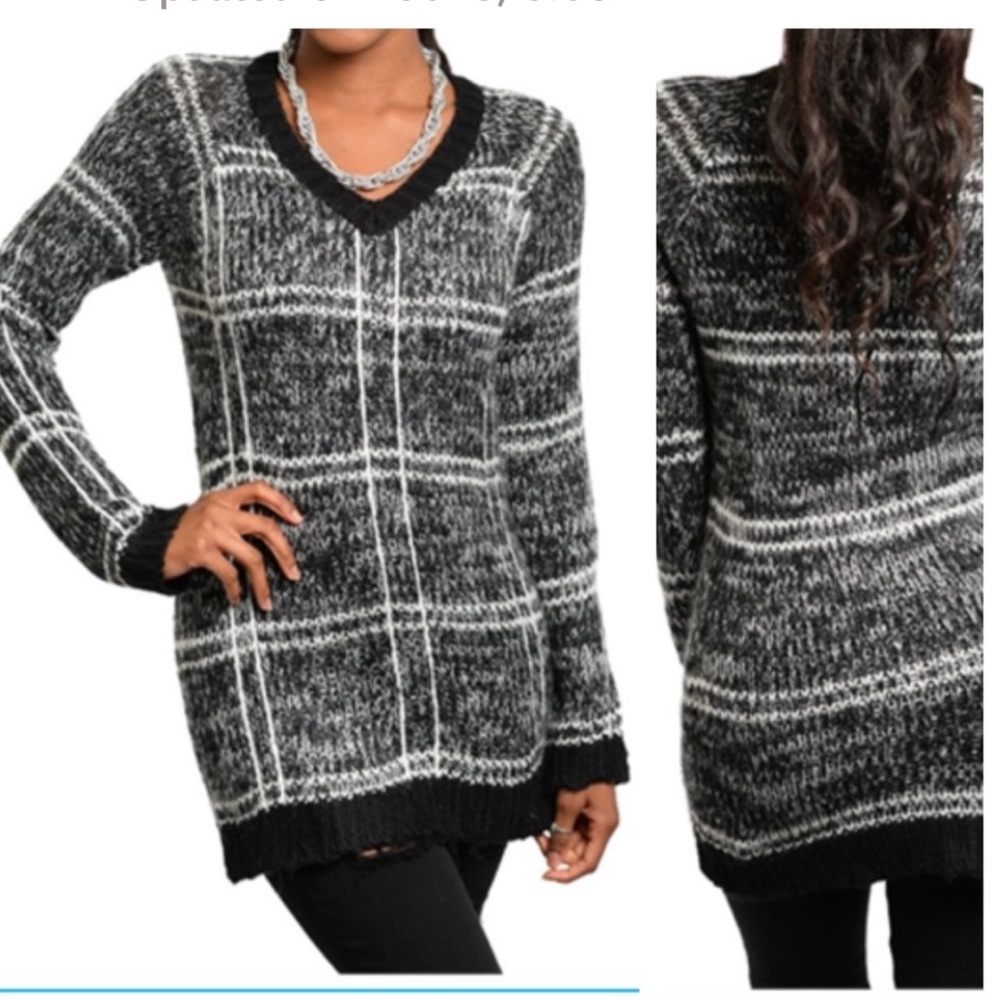 NWOT Retro Pullover Black & White Yard Plaid Sweater Knit Fitted Tunic Small